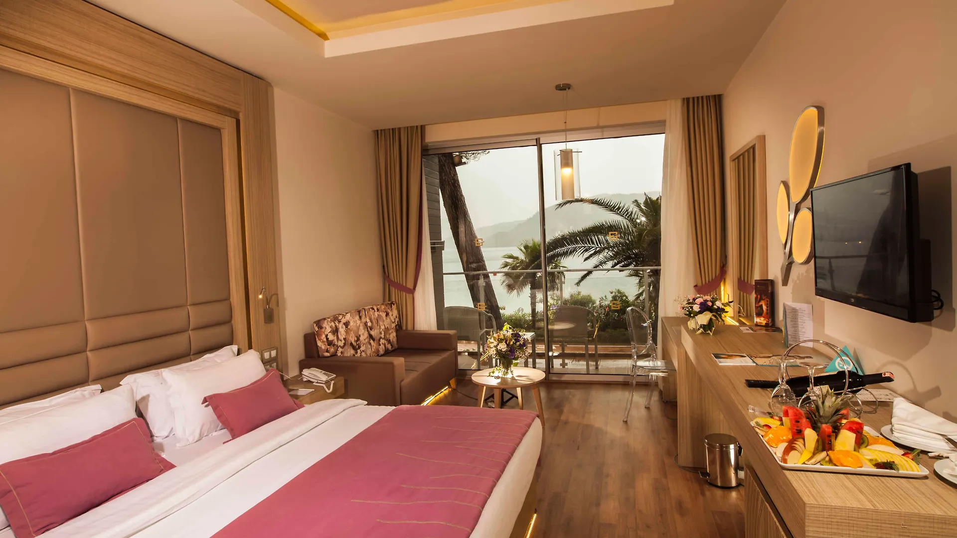Orka Lotus Beach Marmaris Hotel