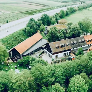 https://hotel-waldvogel.com-bavaria.com