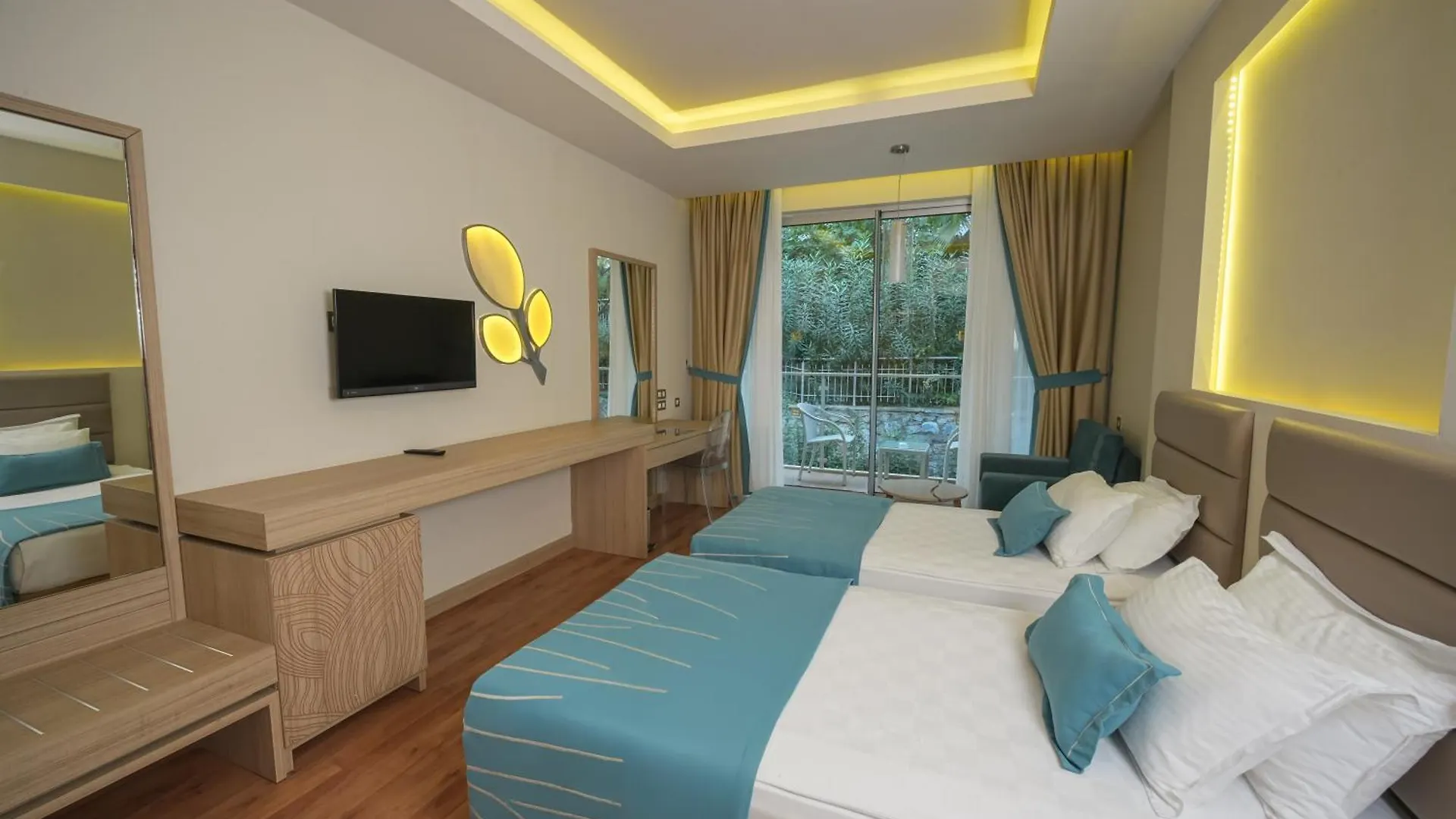 Orka Lotus Beach Marmaris Hotel