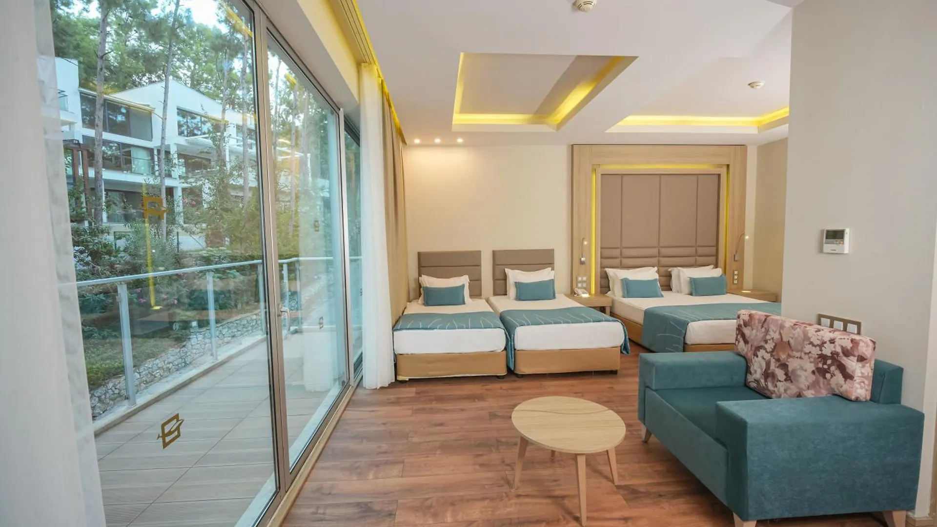 Orka Lotus Beach Marmaris 5*,