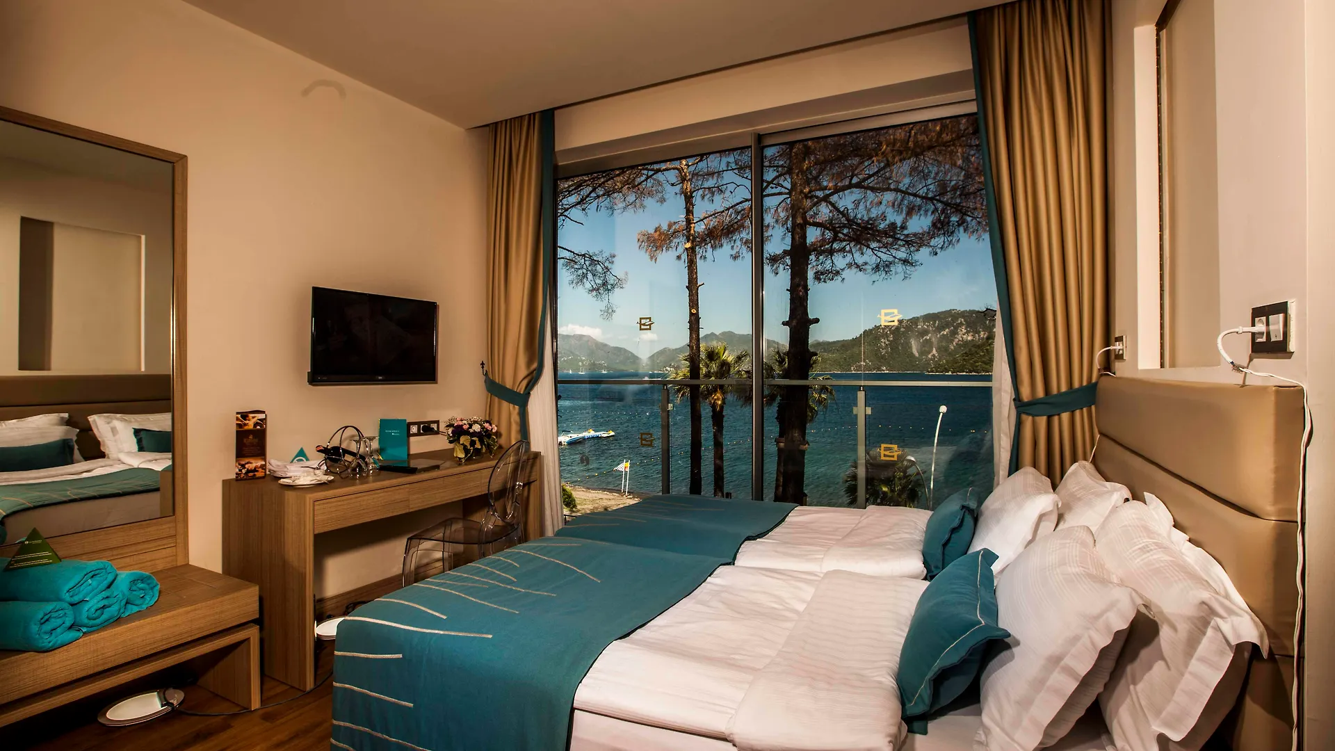 Orka Lotus Beach Marmaris 5*,